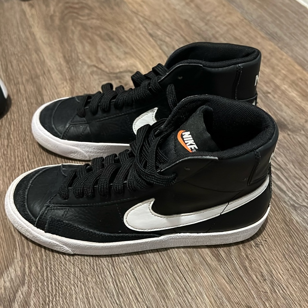 Nike blazer.